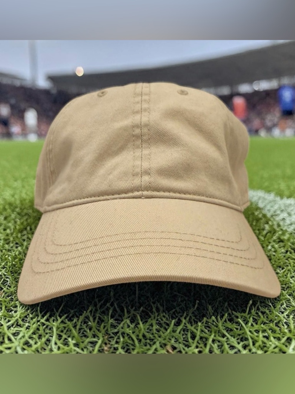 New without Tags Vintage Look Classic Men’s or Women’s Unisex Khaki Baseball Cap